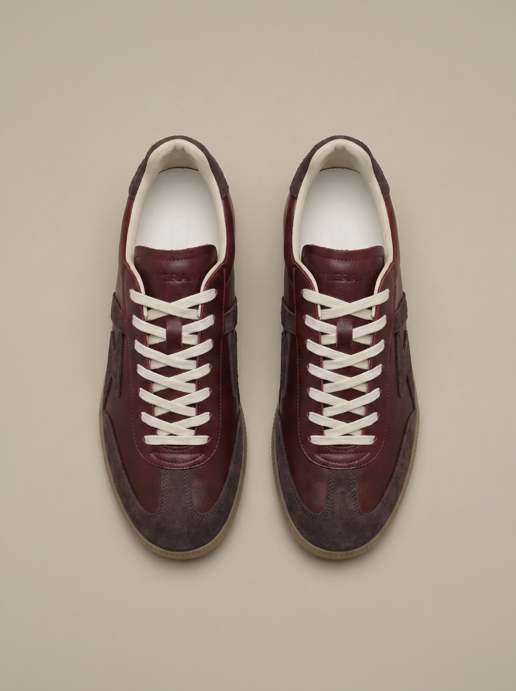 EZZY Court – Bloody/Brown