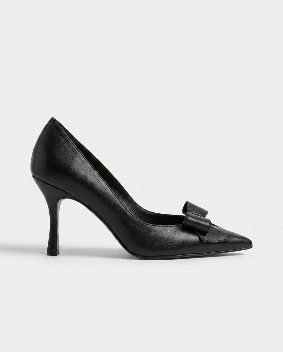 100% LEATHER KITTEN HEELS