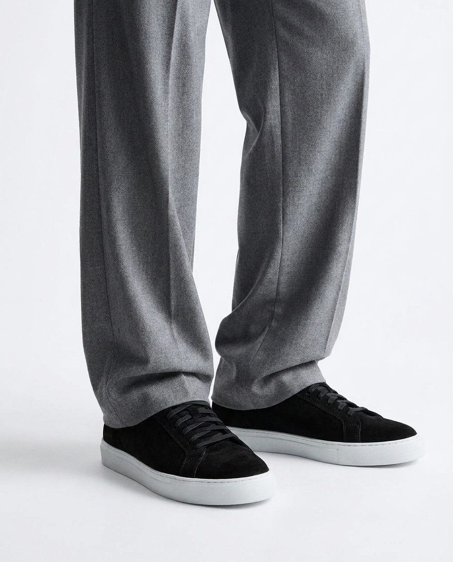 100% SUEDE LOW-TOP SNEAKERS