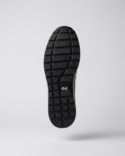 100% SUEDE SNEAKERS