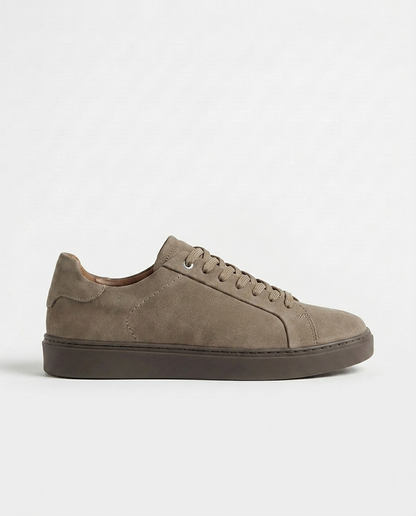 100% SEUDE STONE TRAINERS