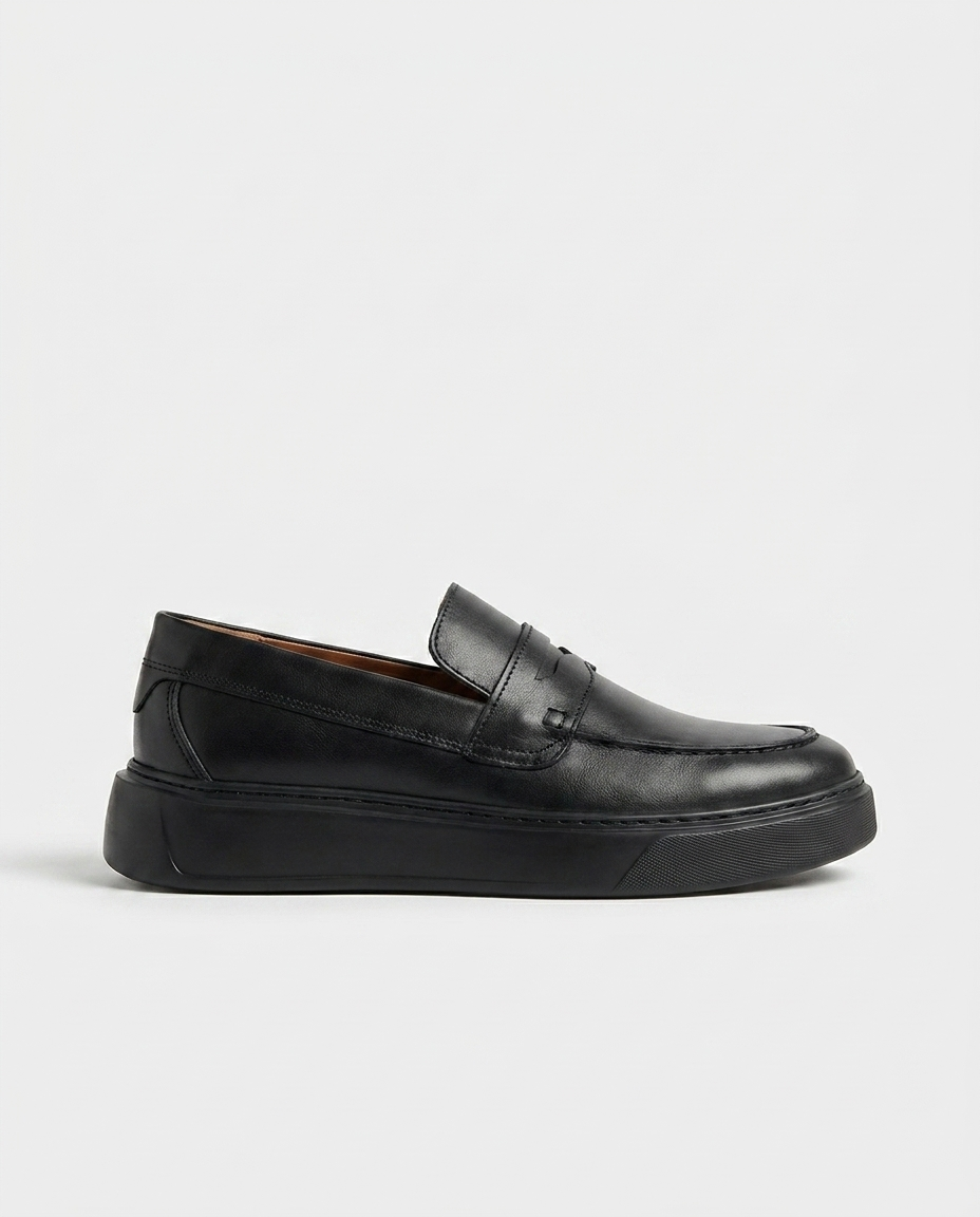100% LEATHER LOAFERS