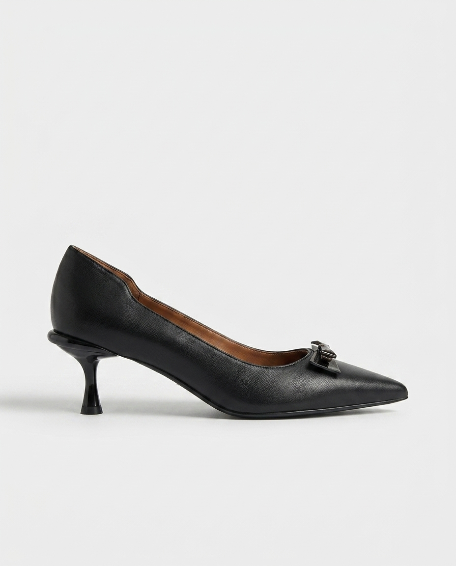 100% LEATHER KITTEN HEELS