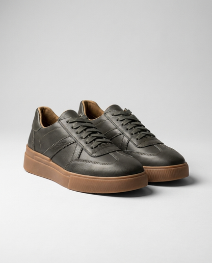 100% LEATHER TRAINERS