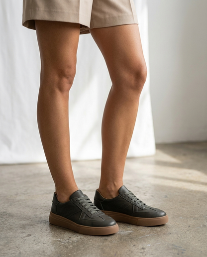 100% LEATHER TRAINERS