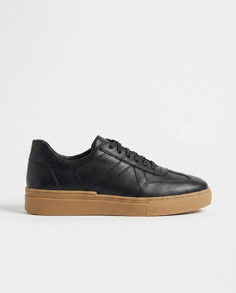 100% LEATHER TRAINERS