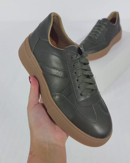 100% LEATHER TRAINERS