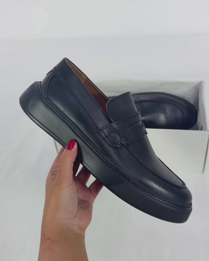 100% LEATHER LOAFERS