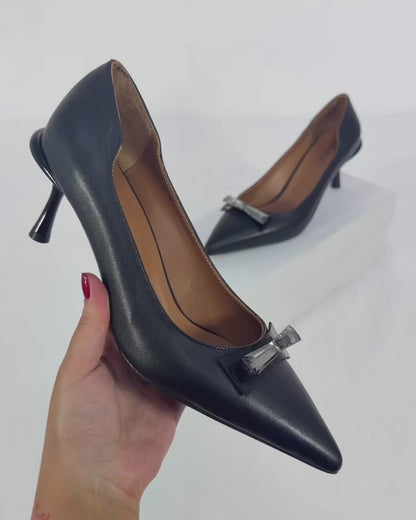 100% LEATHER KITTEN HEELS