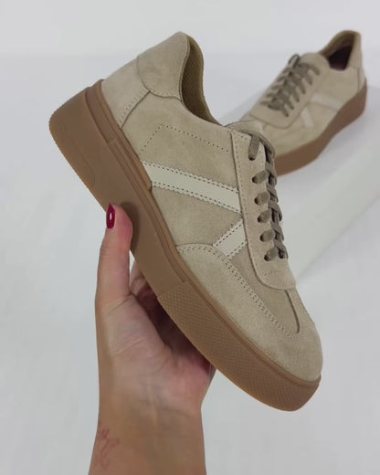 100% LEATHER TRAINERS